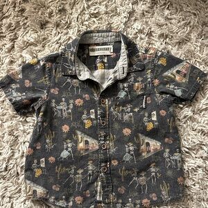 LEVITATE boys button down 4T shirt skulls skeleton